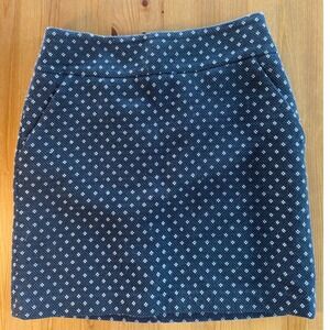 Ann Taylor Navy Blue White Geometric Jacquard Mini Skirt Size 8 Pockets A-Line
